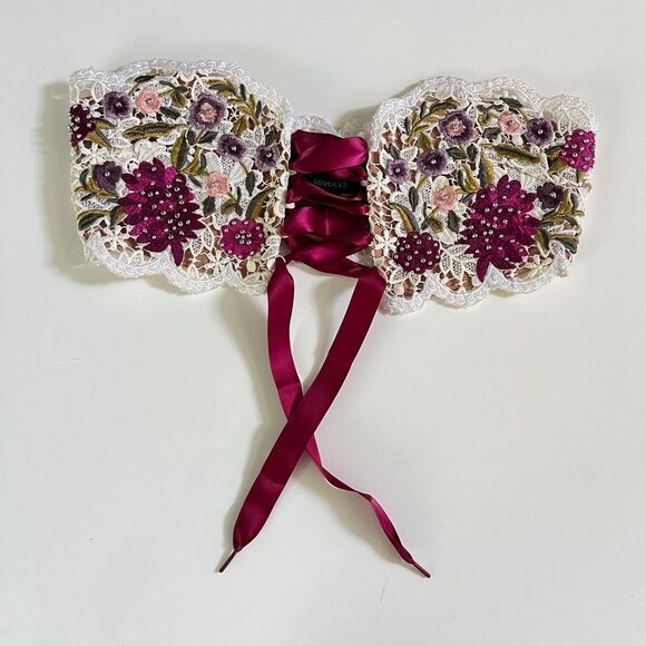 DUNDAS x REVOLVE Jane Bralette in Ivory - Picture 2 of 14